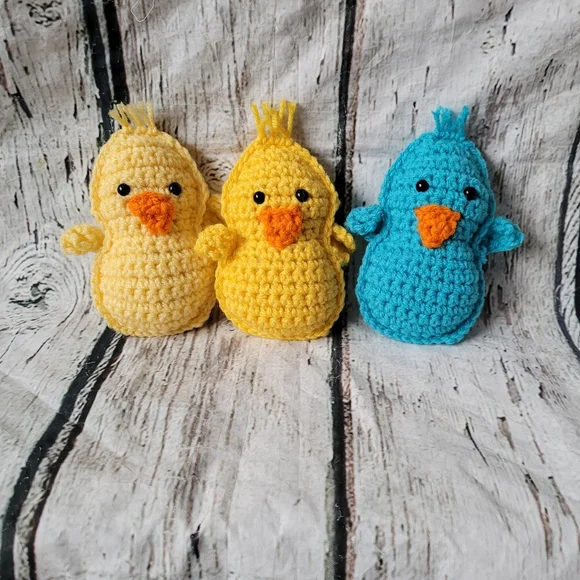 Crochet Chick Peeps Easter Decor - Picture 2 of 5